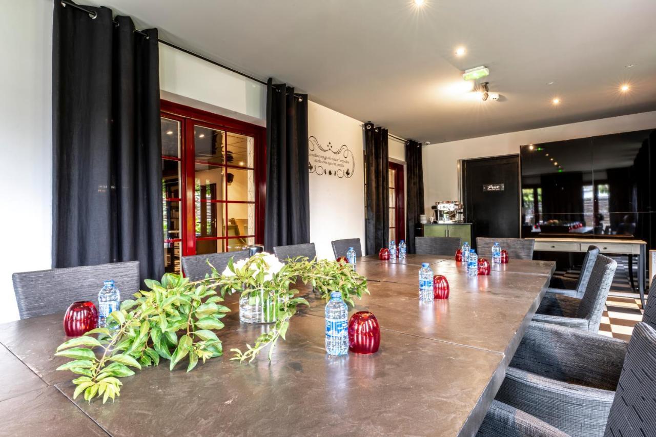Auberge De Maison Rouge Vetraz-Monthoux Ngoại thất bức ảnh