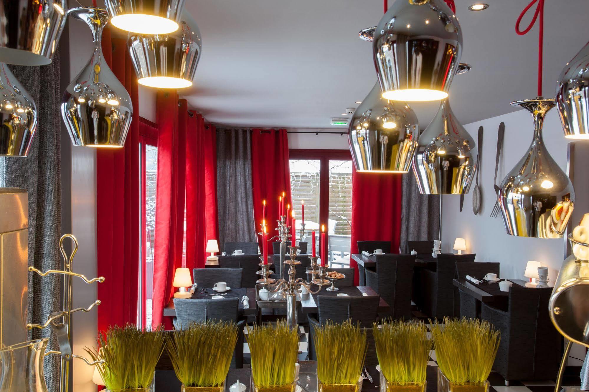 Auberge De Maison Rouge Vetraz-Monthoux Ngoại thất bức ảnh