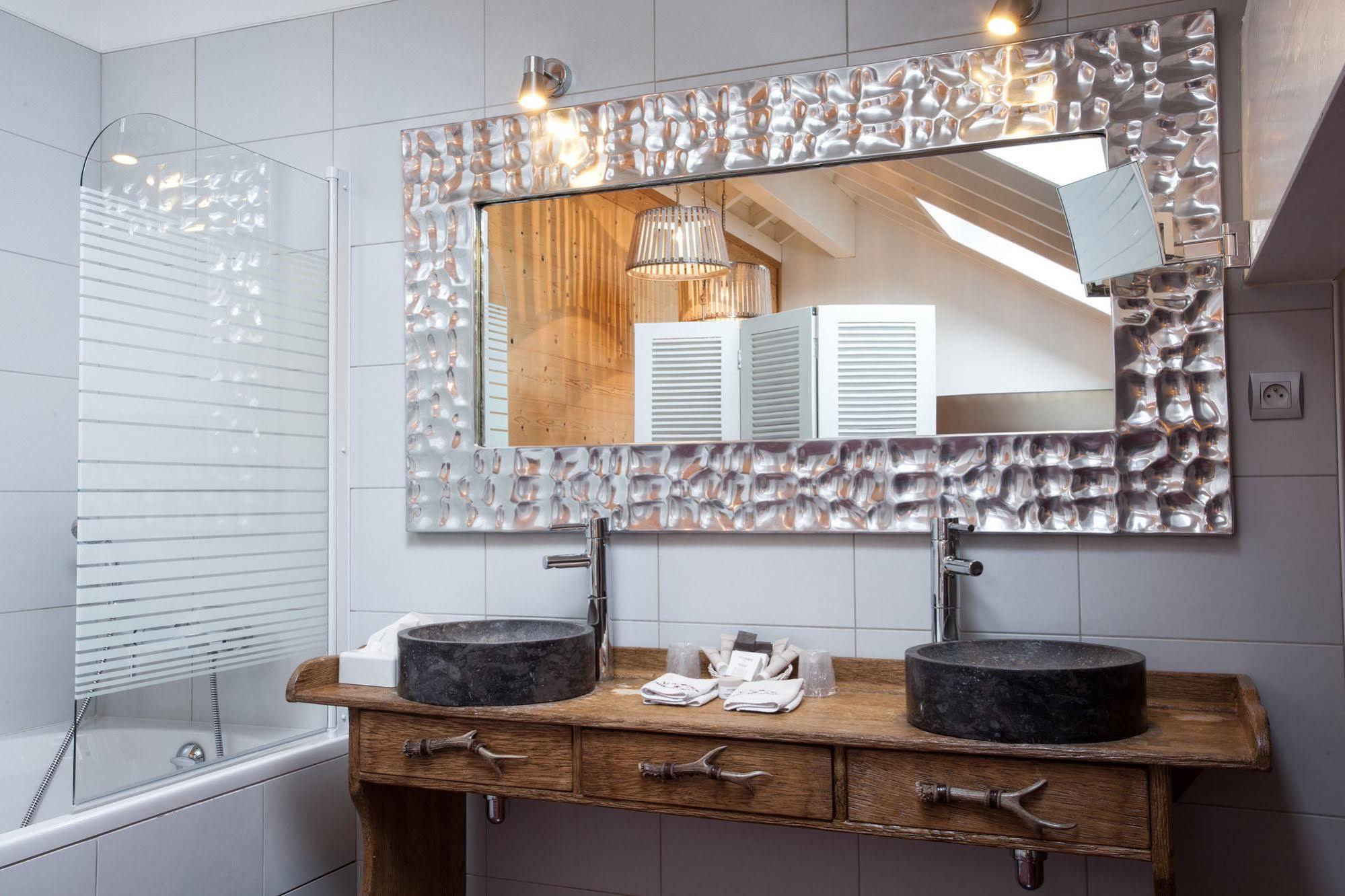 Auberge De Maison Rouge Vetraz-Monthoux Ngoại thất bức ảnh