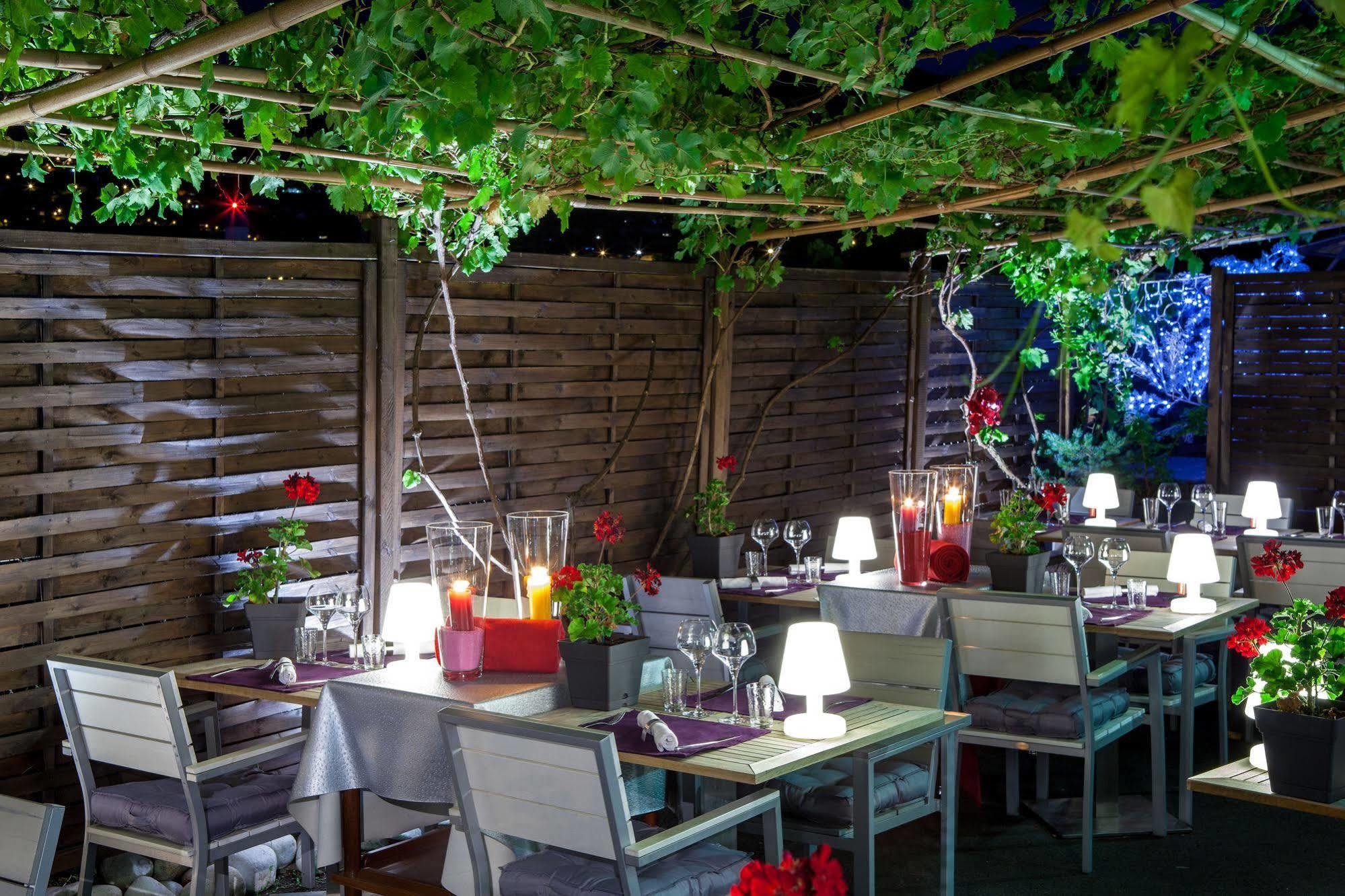 Auberge De Maison Rouge Vetraz-Monthoux Ngoại thất bức ảnh